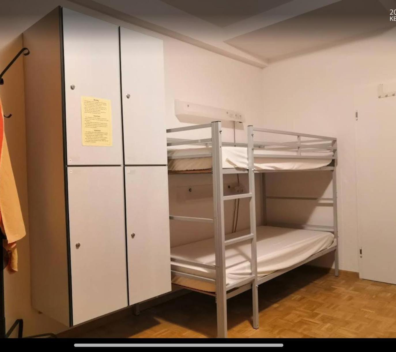 Hostel Waldblick Фрайбург Екстериор снимка
