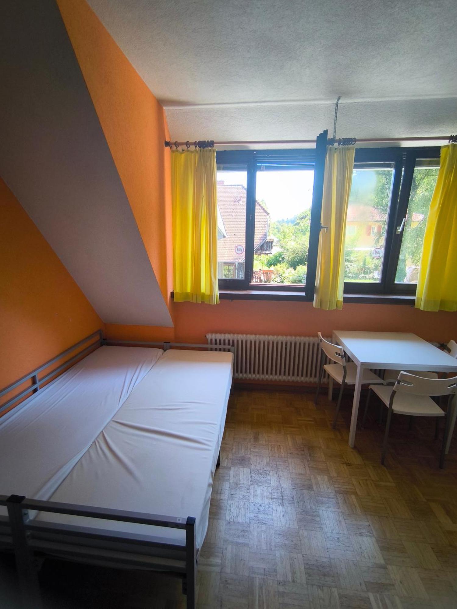 Hostel Waldblick Фрайбург Екстериор снимка